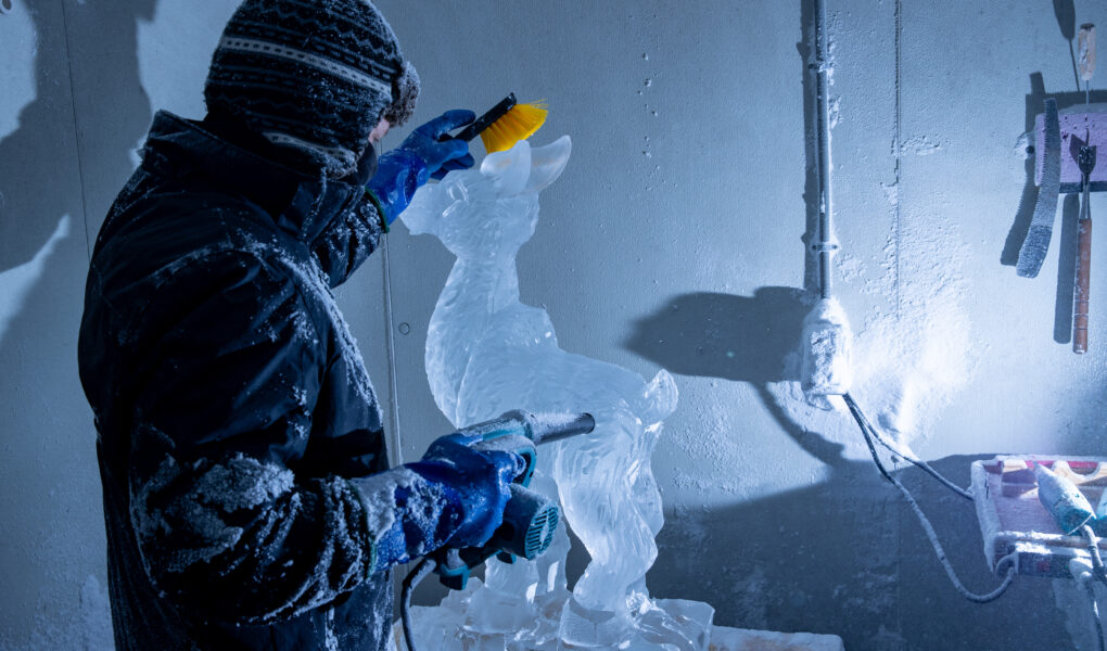 Art in the Spotlight – Now That’s Cold
